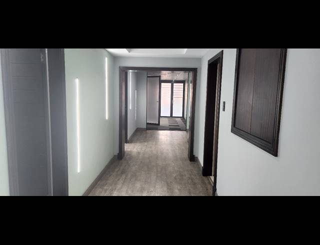 134M² OFFICE TO LET IN MUSGRAVE